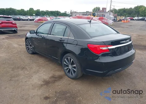 2013 Chrysler 200 Touring from USA, damaged, VIN 1C3CCBBG2DN743735